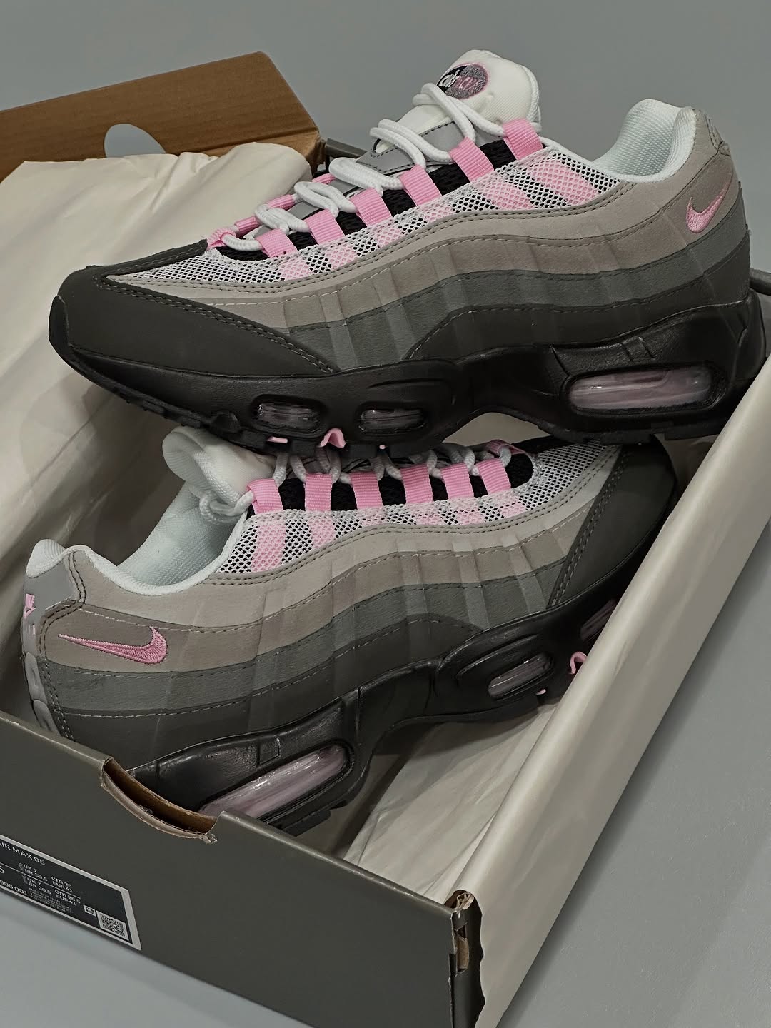 Air Max 95 'Pink Foam' - Image 2